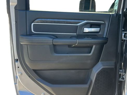 Certified 2024 RAM 2500 Big Horn w/ Night Edition image 27