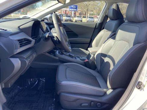 New 2025 Subaru Crosstrek 2.5i Limited w/ Popular Package #4A image 7