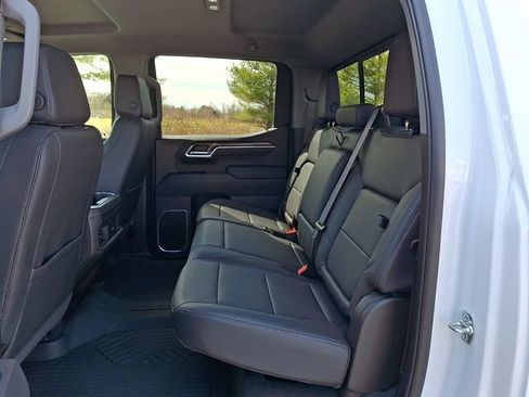 Certified 2025 Chevrolet Silverado 1500 LT image 10