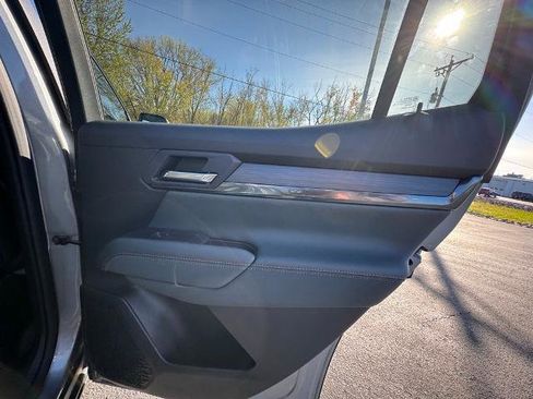 New 2026 GMC Terrain AT4 w/ Technology Package II image 28