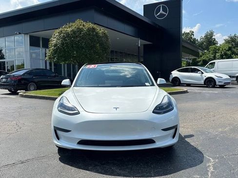 Used 2023 Tesla Model 3 Standard Range RWD image 3