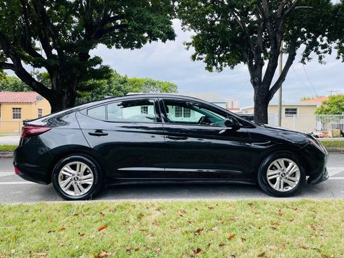 Used 2019 Hyundai Elantra SEL w/ Cargo Package image 6