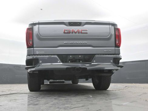 Used 2024 GMC Sierra 1500 SLT w/ SLT Premium Plus Package AWD/4WD image 32