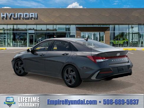 New 2026 Hyundai Elantra Sport FWD image 5