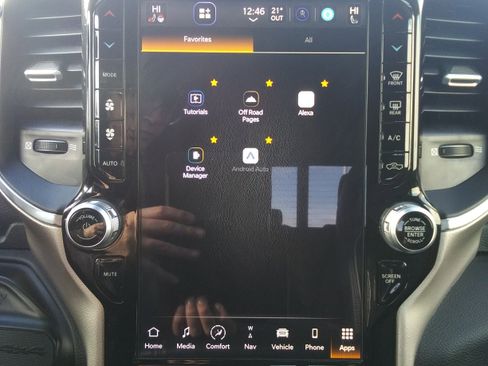 Used 2024 RAM 2500 Laramie w/ Safety Group image 31