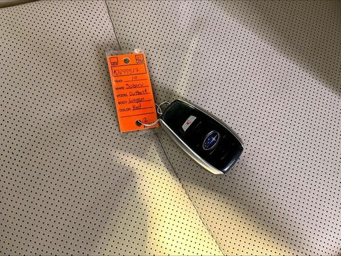 Used 2019 Subaru Outback 3.6R Limited AWD/4WD image 15