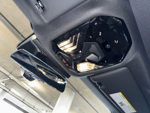 New 2026 BMW 530i w/ M Sport Package image 22