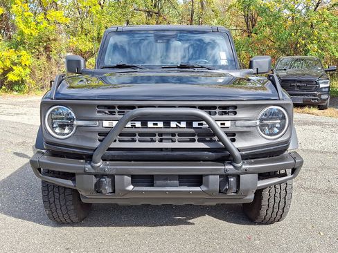 Used 2023 Ford Bronco Black Diamond image 7