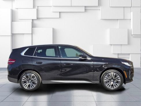 Used 2026 BMW X3 xDrive30i w/ Convenience Package AWD/4WD image 4