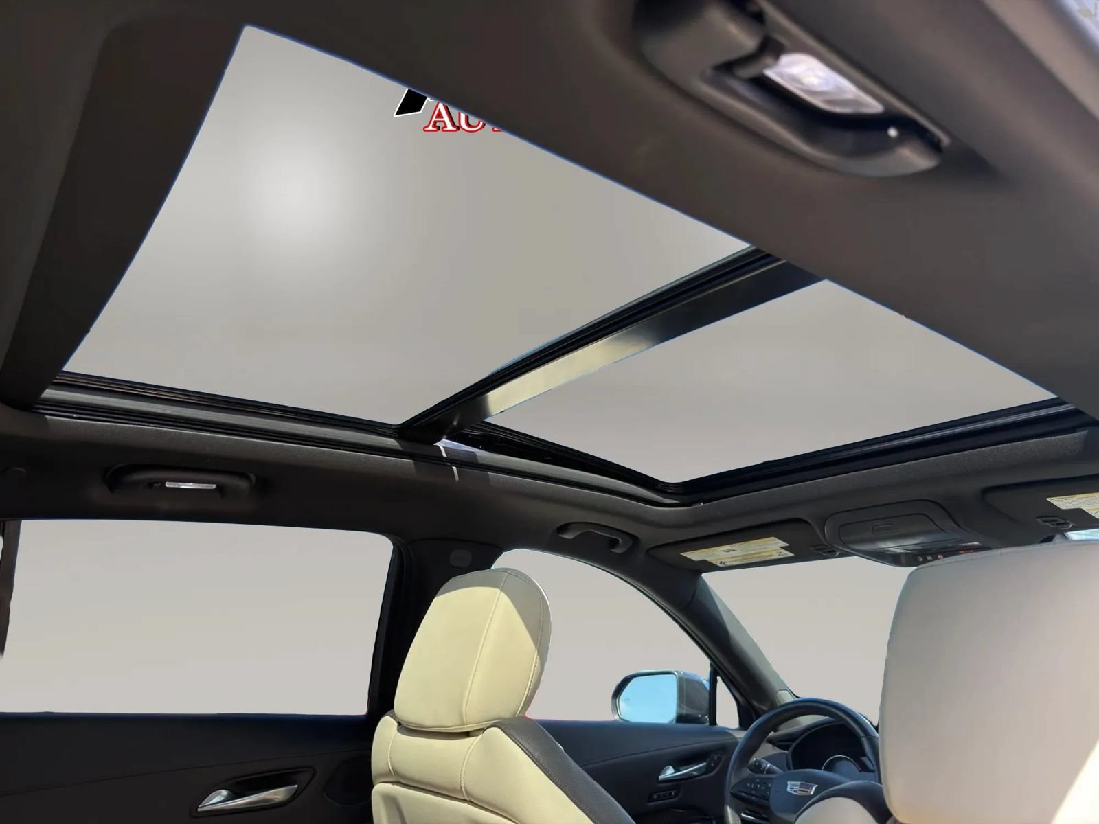 Used 2019 Cadillac XT4 Sport AWD/4WD image 12