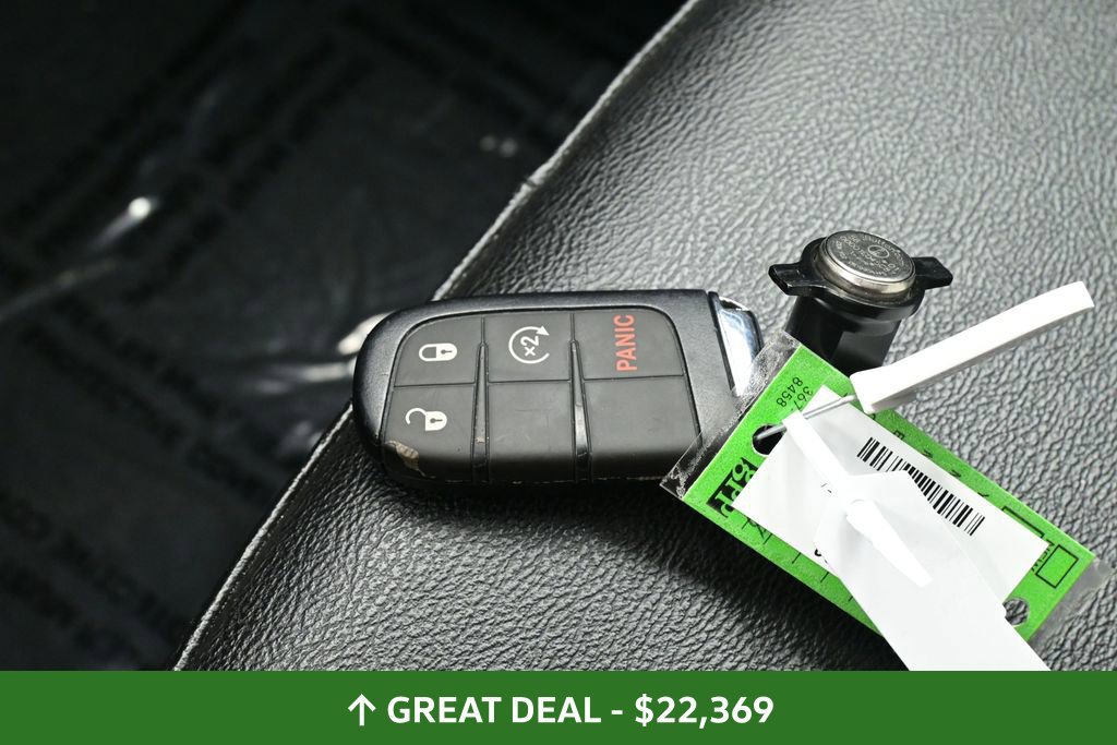 Used 2025 Jeep Compass Limited AWD/4WD image 30