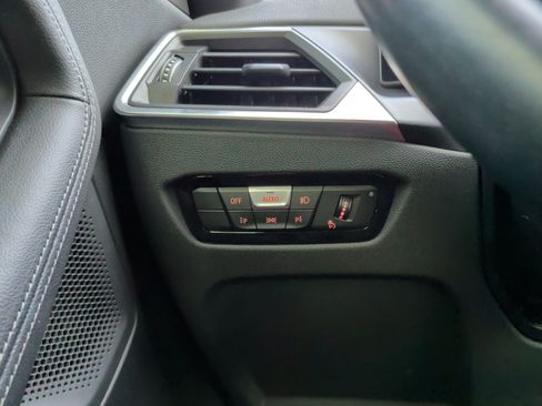 Used 2024 BMW 230i Coupe w/ Premium Package RWD image 21