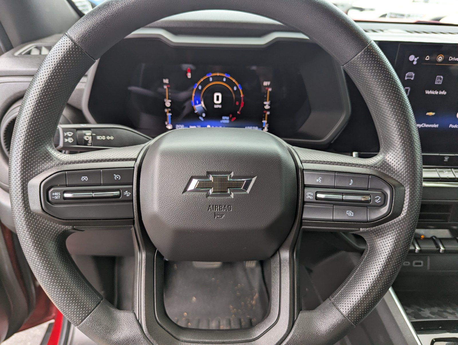 Used 2023 Chevrolet Colorado Trail Boss w/ Technology Package AWD/4WD image 35