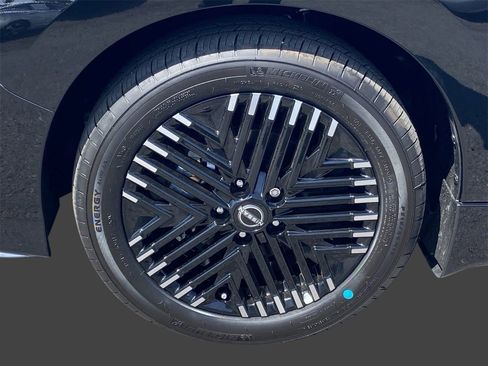 New 2025 Nissan Leaf SV Plus image 7