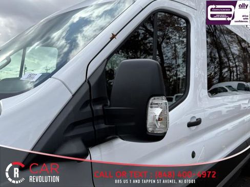 Used 2022 Ford Transit 350 XLT image 40