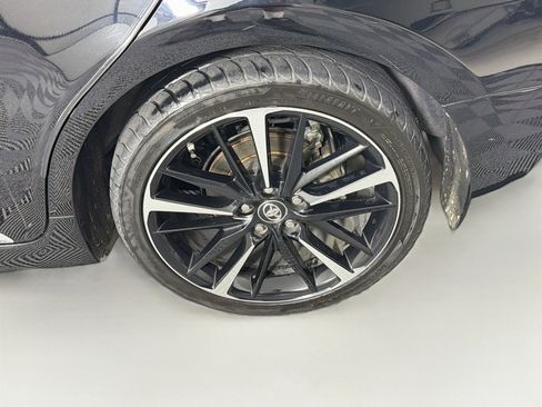 Used 2018 Toyota Camry XSE w/ Audio Package FWD image 11