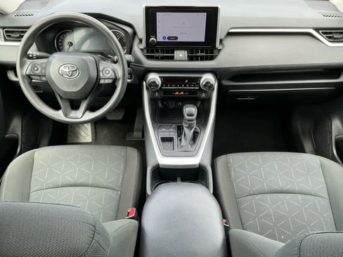 Used 2024 Toyota RAV4 XLE image 10