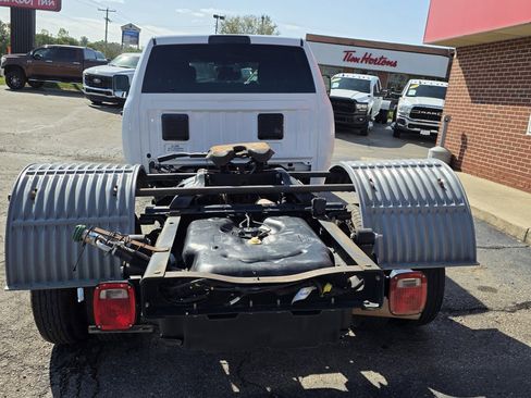 Used 2022 RAM 3500 Tradesman w/ Max Tow Package image 7
