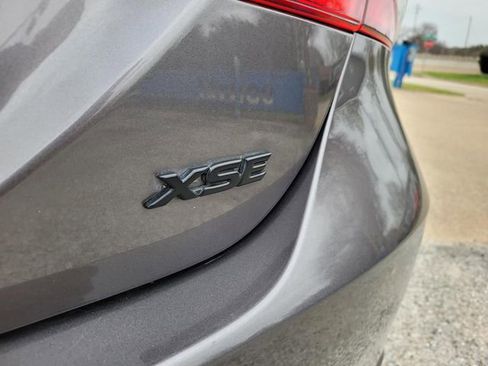 Used 2020 Toyota Camry XSE image 12