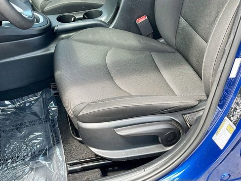Certified 2023 Kia Forte LXS FWD image 13