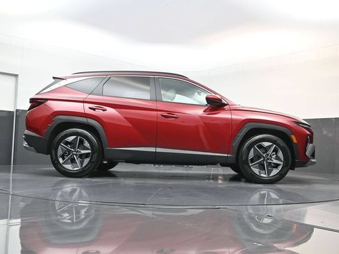 Used 2025 Hyundai Tucson SEL FWD image 21