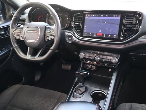 Used 2025 Dodge Durango GT w/ Blacktop Package image 10
