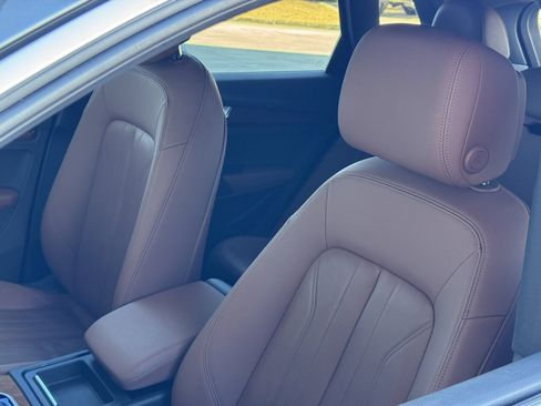 Used 2022 Audi Q5 2.0T Premium w/ Convenience Package image 20