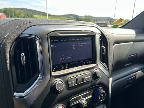 Used 2021 Chevrolet Silverado 1500 RST AWD/4WD image 28