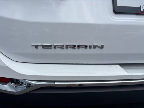 Used 2023 GMC Terrain SLT FWD image 18