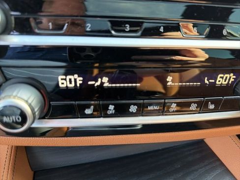 Used 2021 BMW 530i w/ M Sport Package image 13