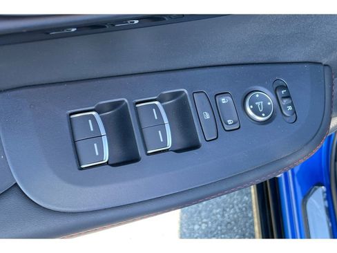 Used 2025 Acura ADX A-Spec FWD image 11