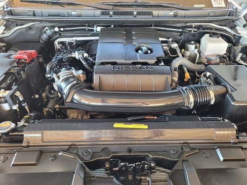 Used 2025 Nissan Frontier SV AWD/4WD image 34