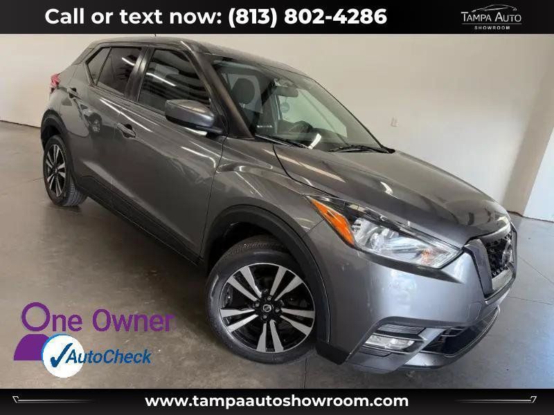 Used 2019 Nissan Kicks SR FWD image 1
