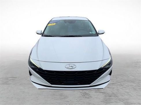 Certified 2023 Hyundai Elantra SEL w/ Convenience Package image 8