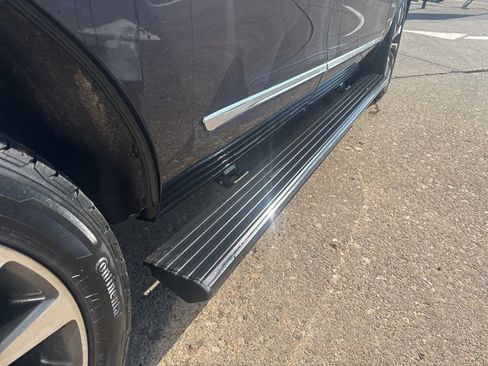 Used 2021 Lincoln Navigator Reserve w/ Luxury Package image 10