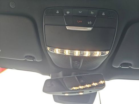 Used 2022 Mercedes-Benz GLC 300 image 66