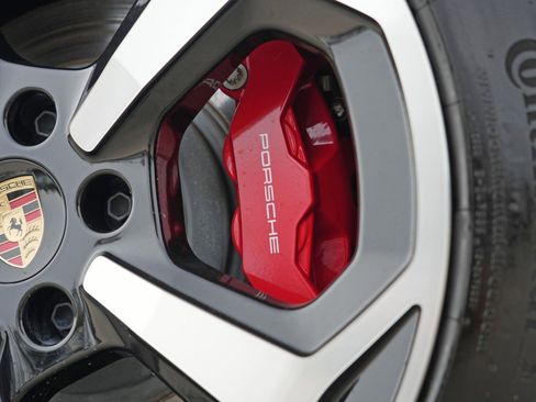 Used 2025 Porsche Taycan 4S image 63