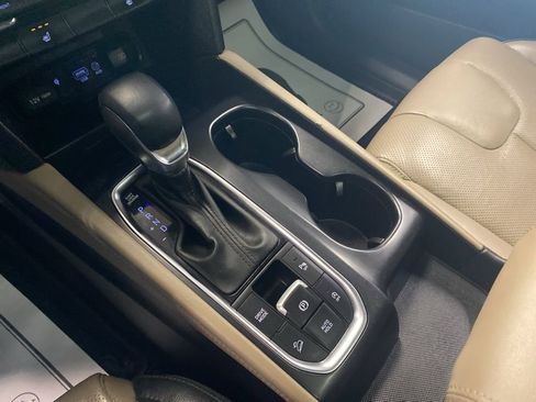 Used 2020 Hyundai Santa Fe SEL w/ Cargo Package image 29