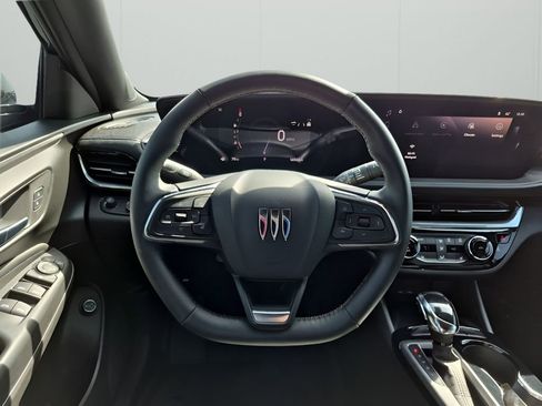 Used 2024 Buick Envista Sport Touring w/ Convenience I Package image 24