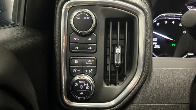 Used 2022 GMC Sierra 1500 Elevation w/ Driver Alert Package I AWD/4WD image 31