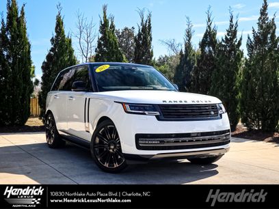 Used 2025 Land Rover Range Rover SE