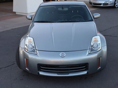 Used 2006 Nissan 350Z Enthusiast w/ (N93) Cargo Convenience Pkg image 8