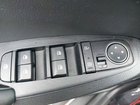 Used 2021 Kia Seltos SX image 29