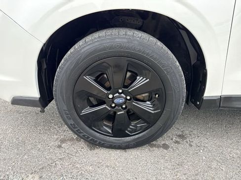 Used 2018 Subaru Forester 2.5i Premium image 10