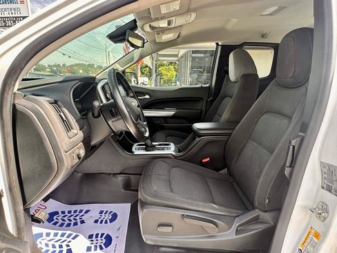 Used 2022 Chevrolet Colorado LT w/ Fleet Safety Package RWD image 11