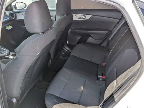 Used 2023 Kia Forte LXS FWD image 14