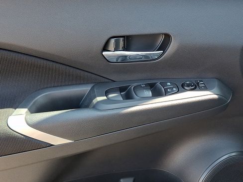 Certified 2024 Nissan Kicks SV FWD image 13