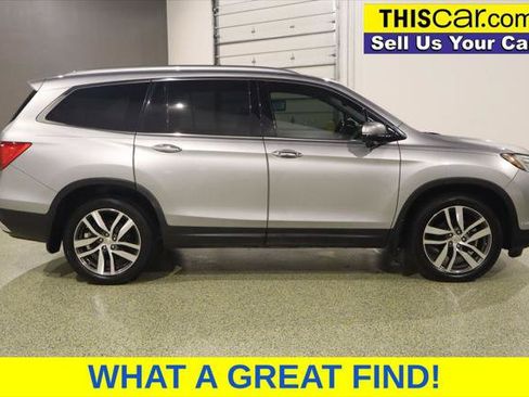 Used 2017 Honda Pilot Touring image 8