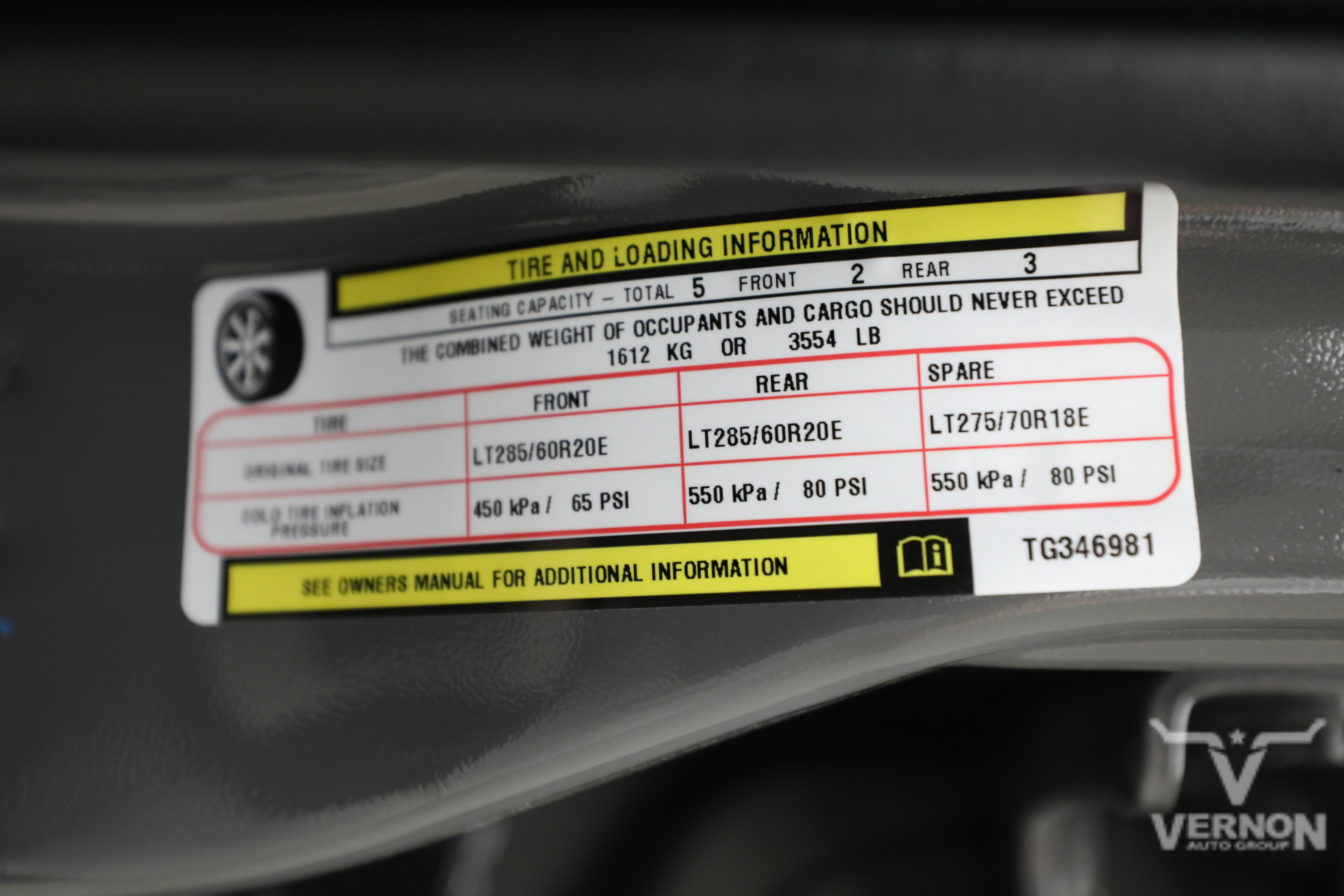 New 2026 RAM 3500 Laramie AWD/4WD image 37
