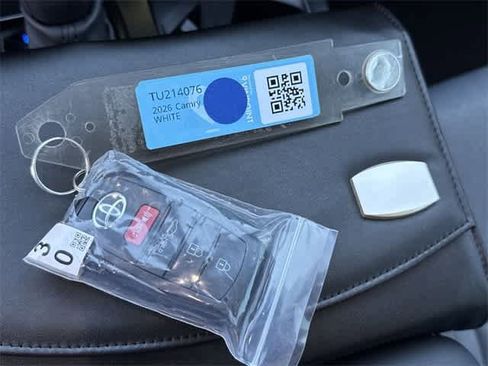 Used 2026 Toyota Camry LE w/ Convenience Package image 25